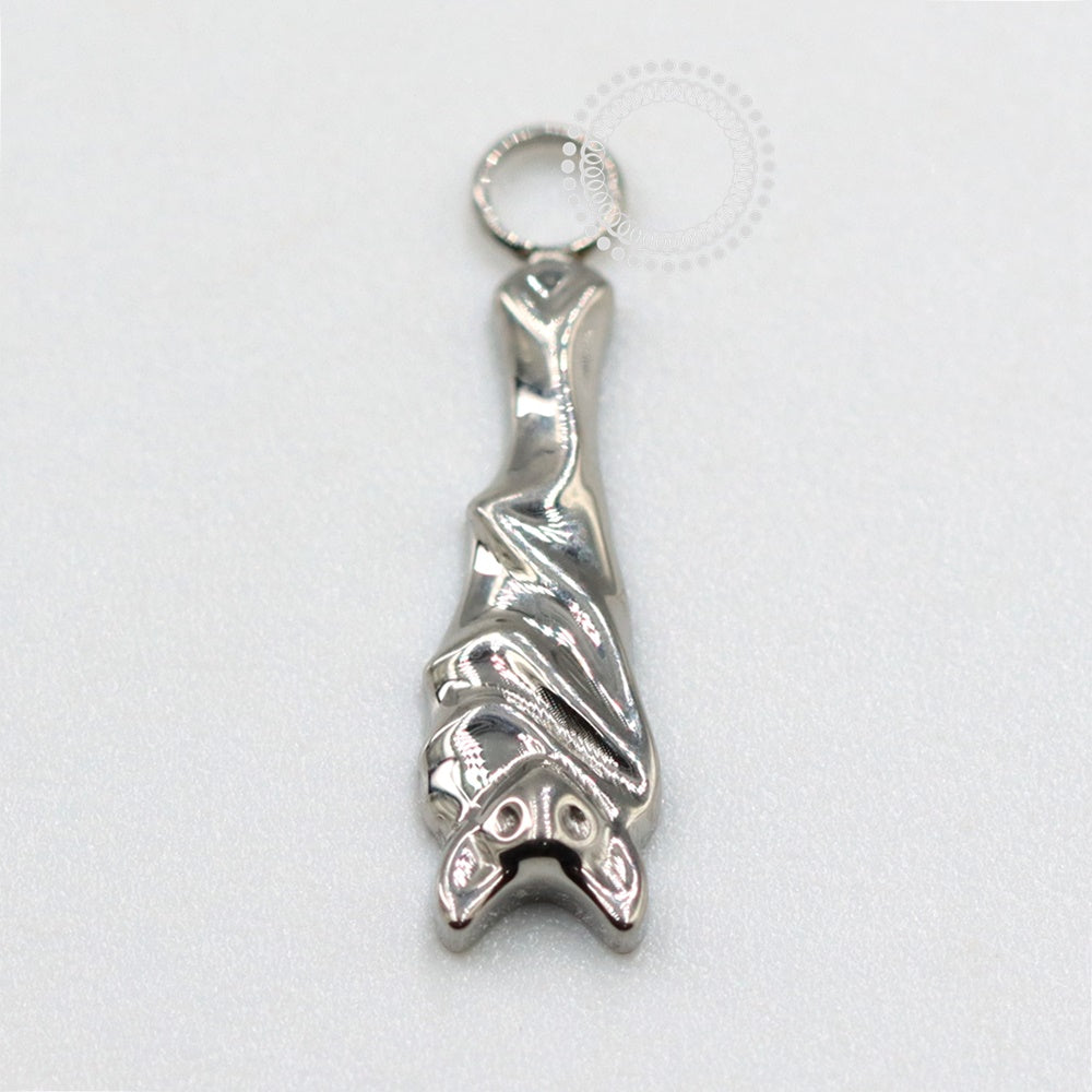 TN1109 Titanium Bat Pendant