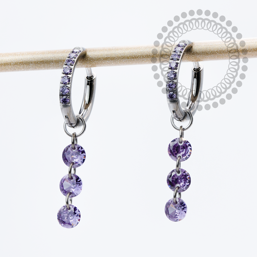 TN2307 Brincos Argola CZ Roxo Ping. 3 CZ Titânio ASTM F136