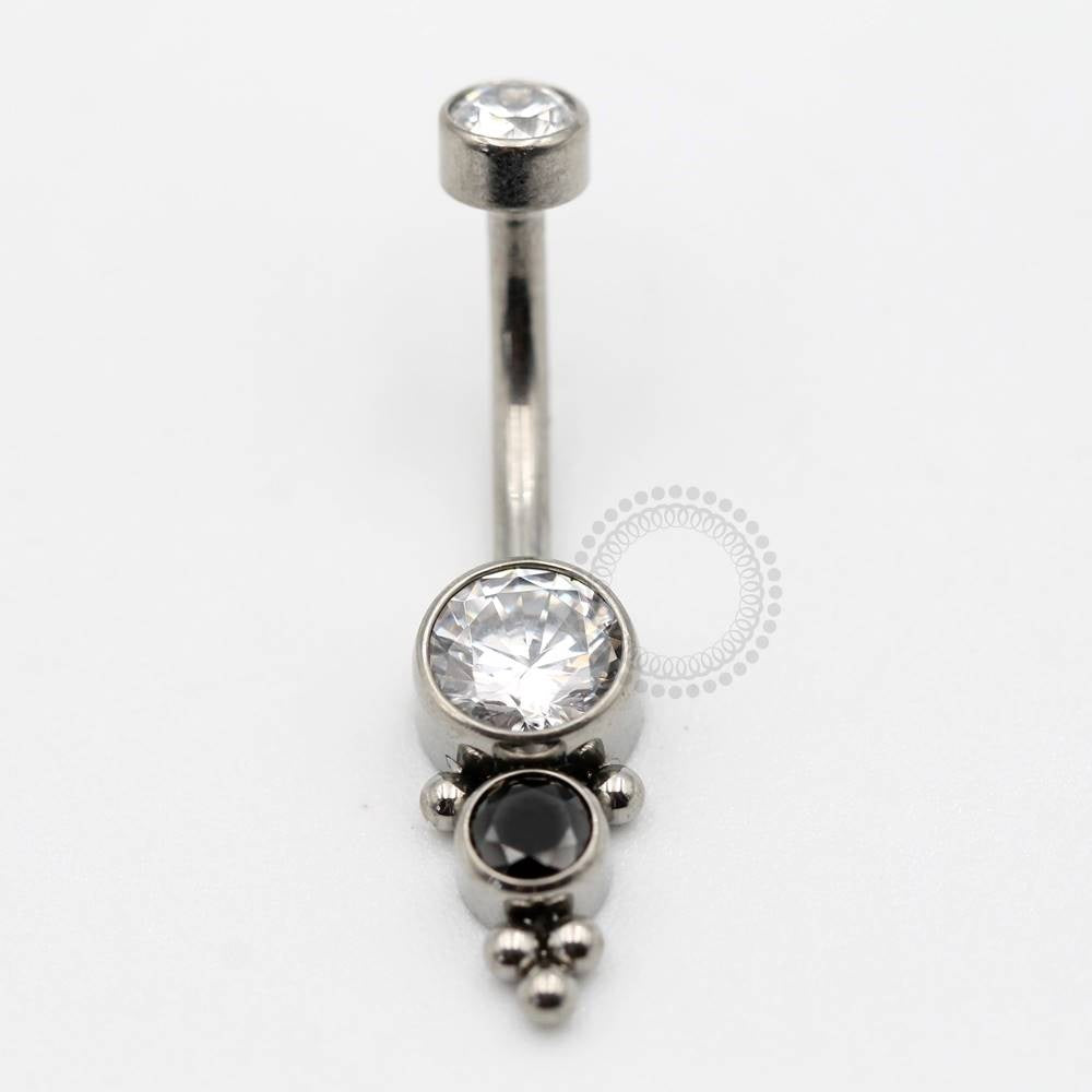 TN415 Navel Piercing 2 Zirconias Com Esferas Titânio