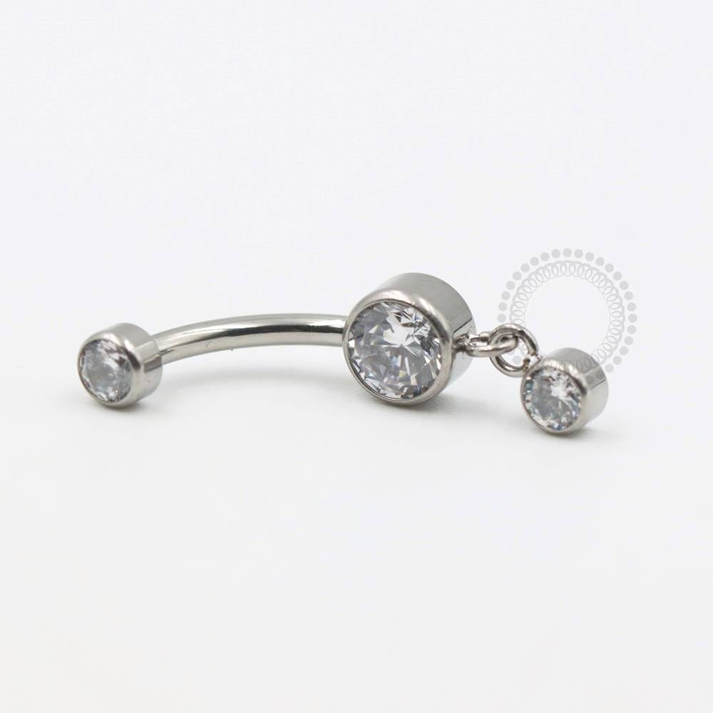 TN549 Navel With CZ Pendant Titanium