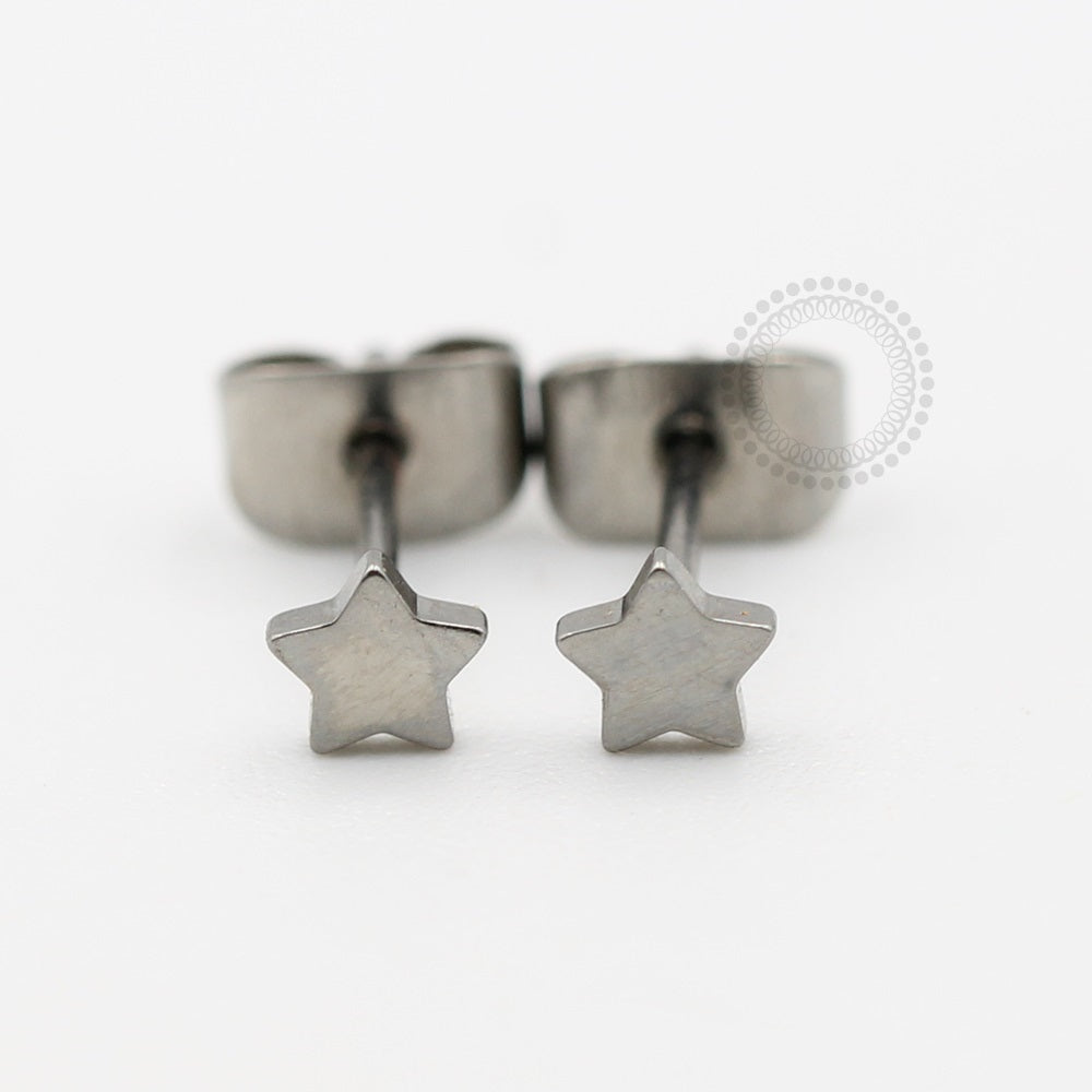 TN468 Star Plate Titanium Earring
