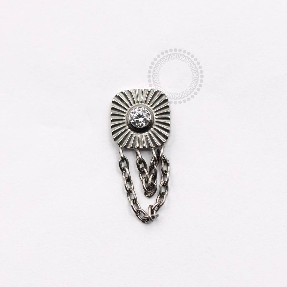 TN928 Square Top With Zirconia And Titanium Chain