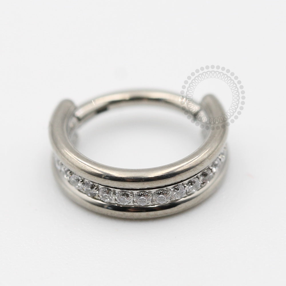 TN67 Triple Segment Line Stones Crystal Titanium