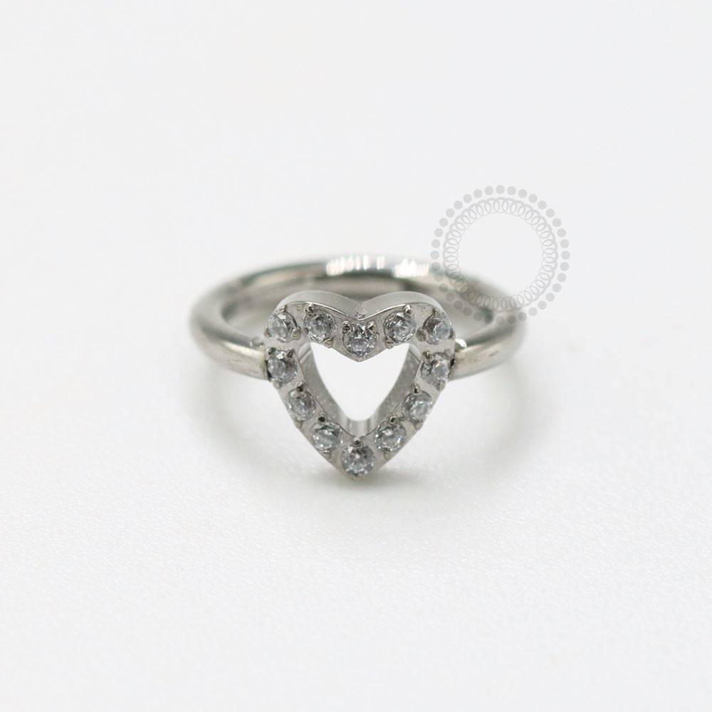 TN774 Heart Segment Studded Crystal Titanium