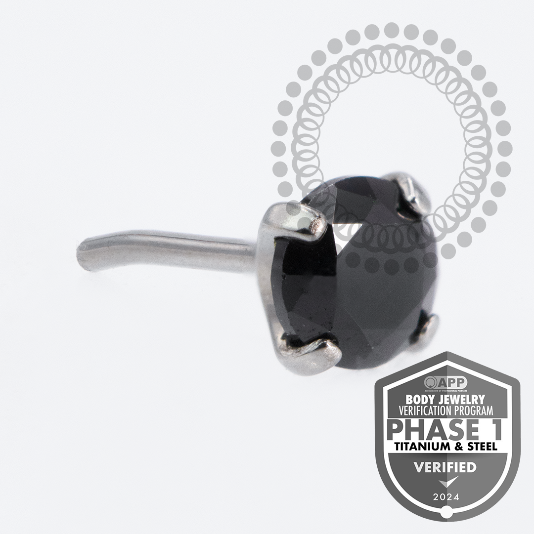 TT11 Topo CZ Black ProngSet Push Pin Titânio Mill®