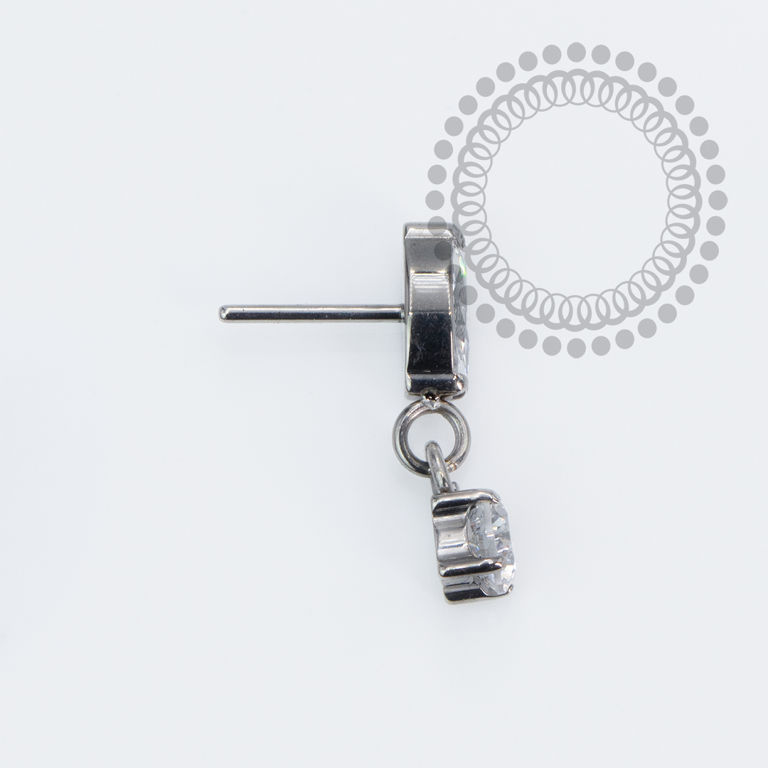 TN2252 Topo Navete Vertical Pingente Push Pin CZ Titânio ASTM F136