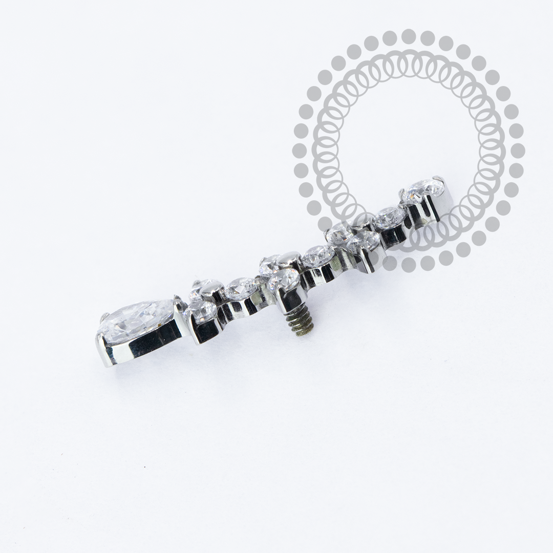 TN2262 Topo Cluster Três Trinitys e CZ Gota Titânio ASTM F136