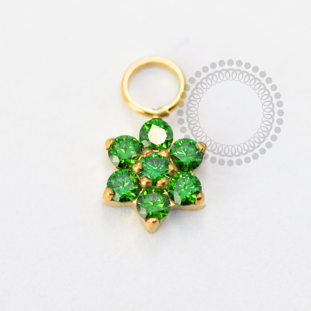TN1634 Pingente Flor CZ Titanio PVD Gold