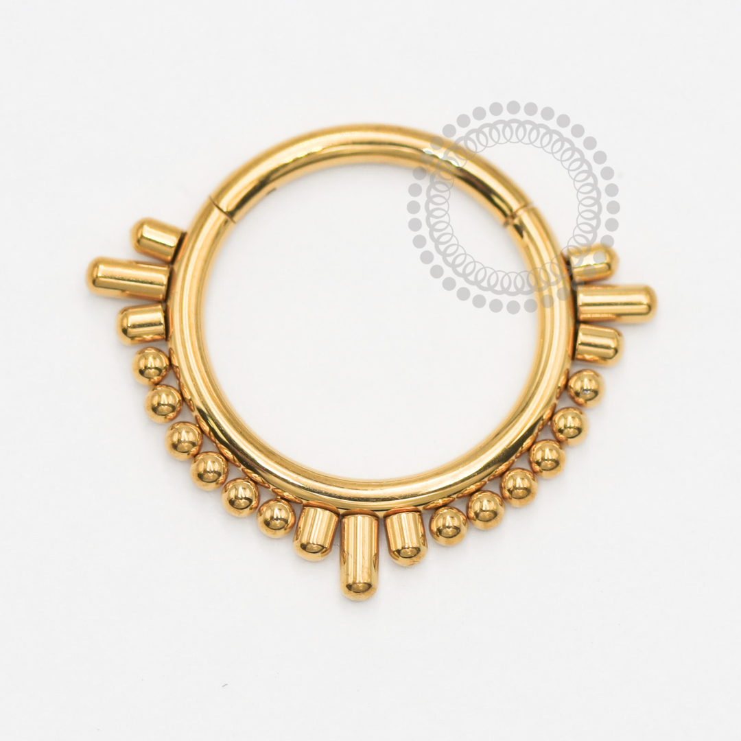 TN1877 Segmento 10 Mini Esferas Titânio PVD Gold