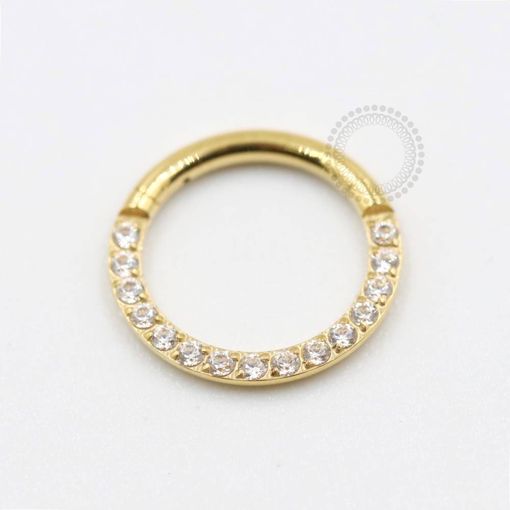 Segment avant clouté en titane PVD doré TN301