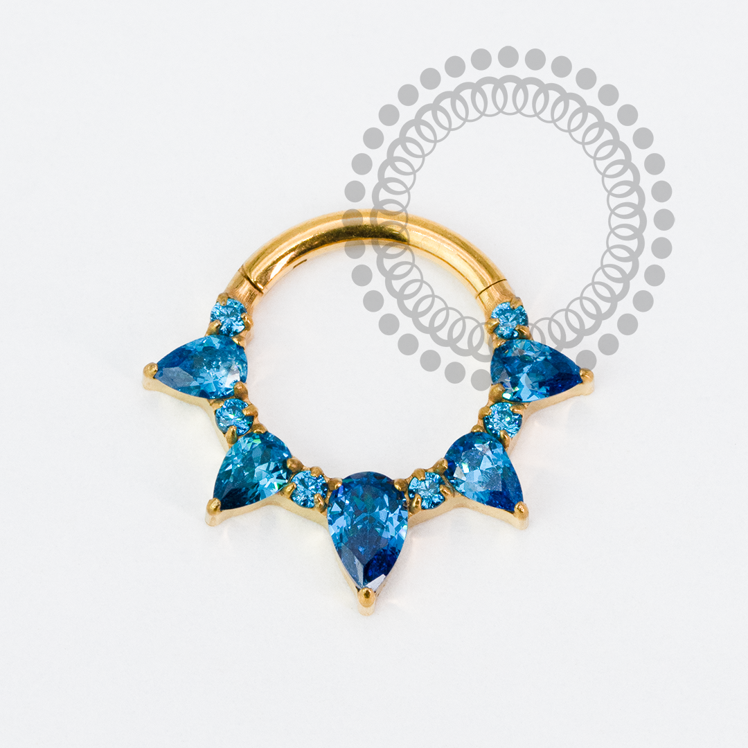 TN1976 Segmento Frontal Navetes Azul Safira Titânio PVD Gold