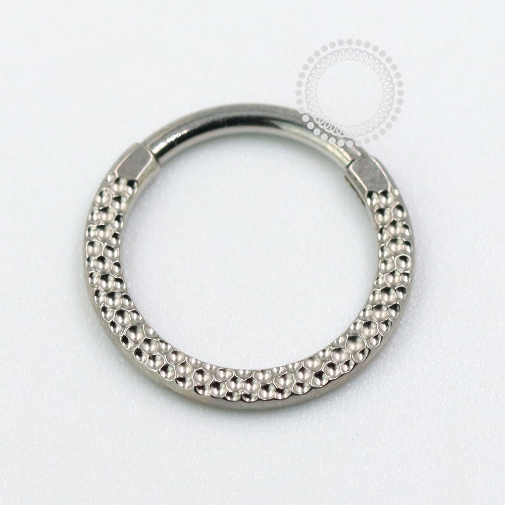 TN1087 Titanium Front Hammered Segment ASTM F136