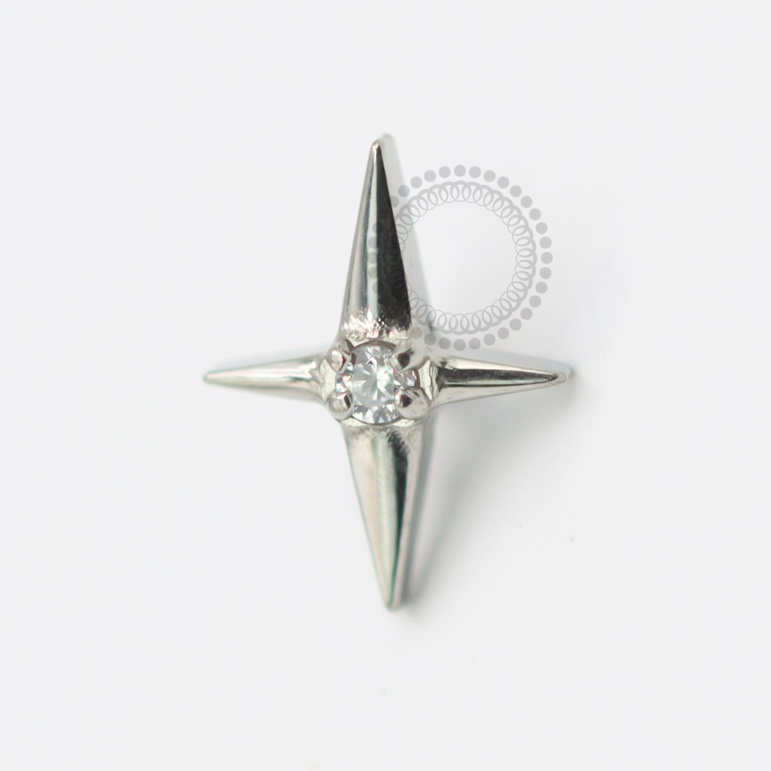 TN1842 Topo Estrela 4 Pontas CZ Titânio ASTM F-136