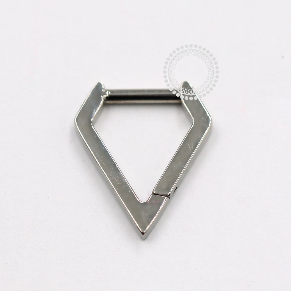 TN1093 Segmento Triangular Titanio ASTM F136