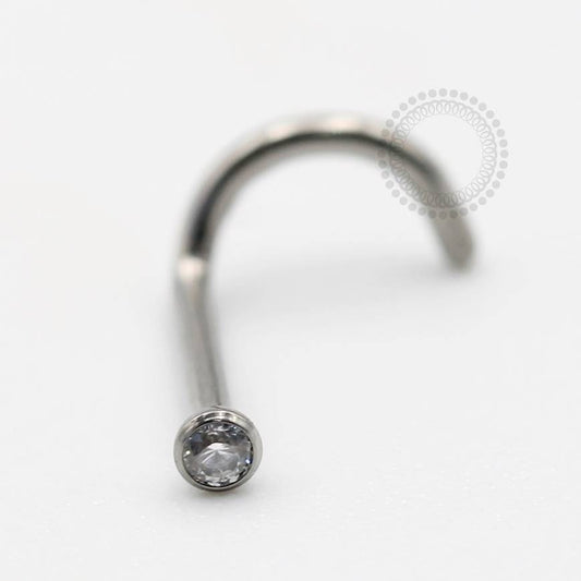 TN236-1  Nose Ring  Zirconia Flat Titânio