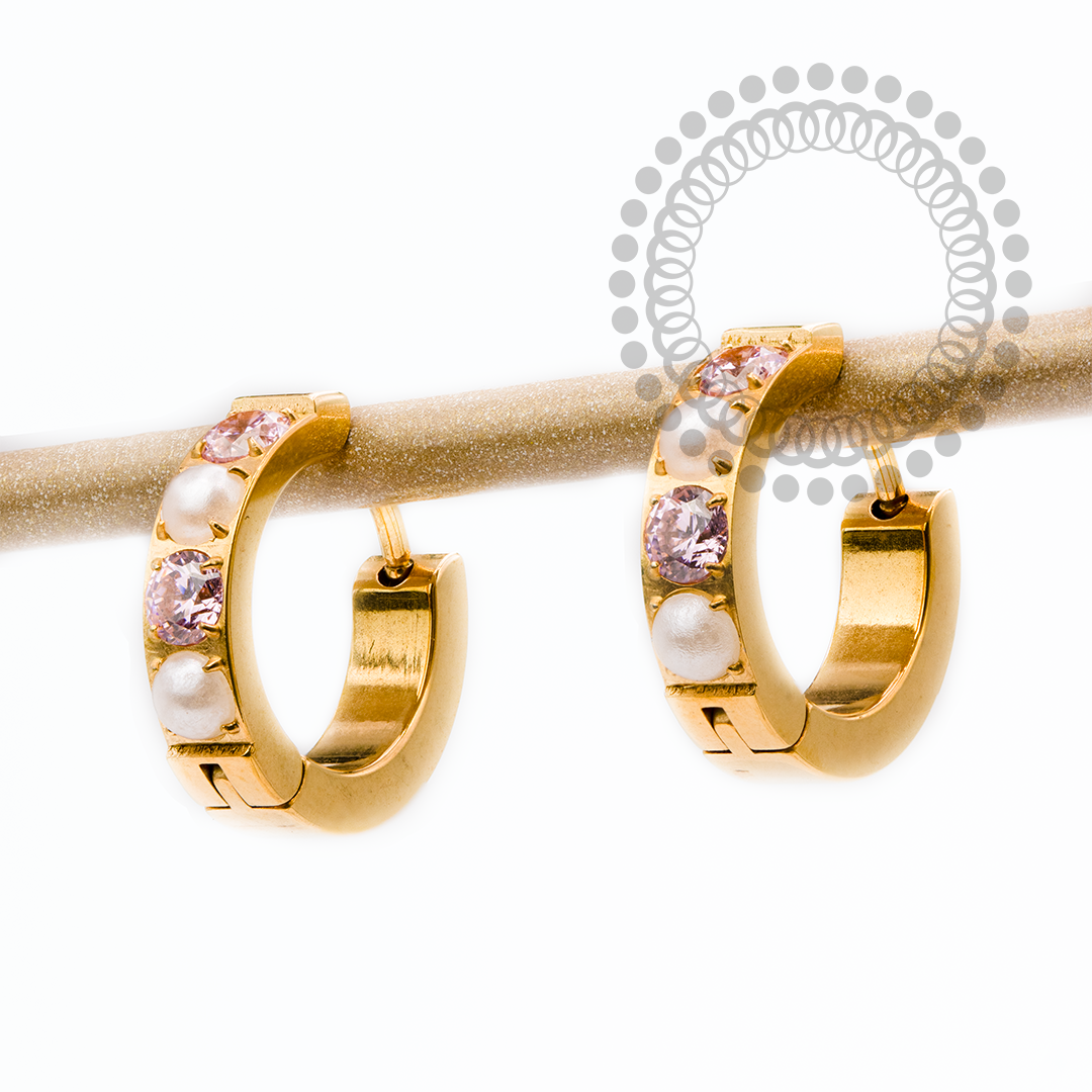 TN2442 Brincos Argola CZ Rosa C/Pérolas Titânio PVD Gold