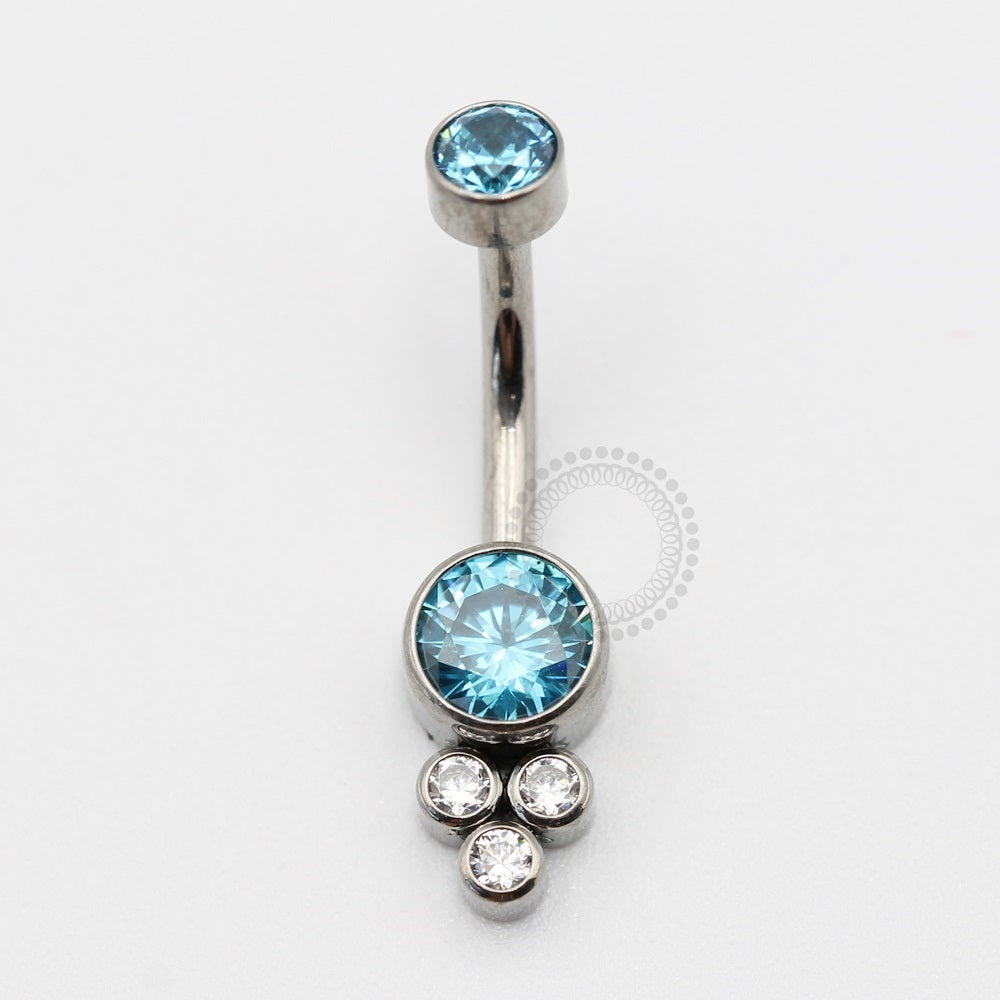 TN242-1 Navel Piercing Flat Stone Azul 3 CZ Titânio