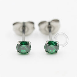 TN637-5  Brincos Zirconia Verde Esmeralda 4mm Titânio