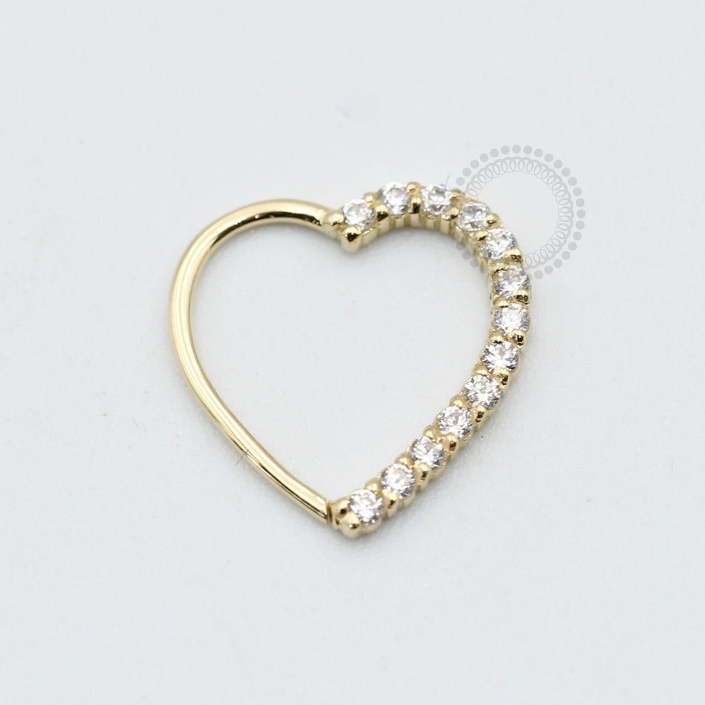 OR23 Coração Daith Cravejado Ouro 18K (0,037g)