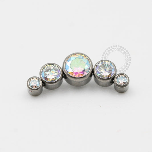 TN256 Topo CLuster 5 Pedras Zirconia Cúbicas Titânio