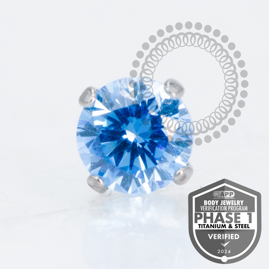 TT07 Topo CZ Blue Prongset Push Pin Titânio Mill®