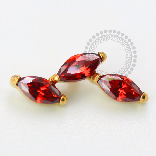 TN1609 Topo 3 Navetes Garnet Titânio PVD Gold