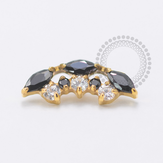 TN1650 Topo Cluster 3 Navetes Black CZ Titanio PVD Gold