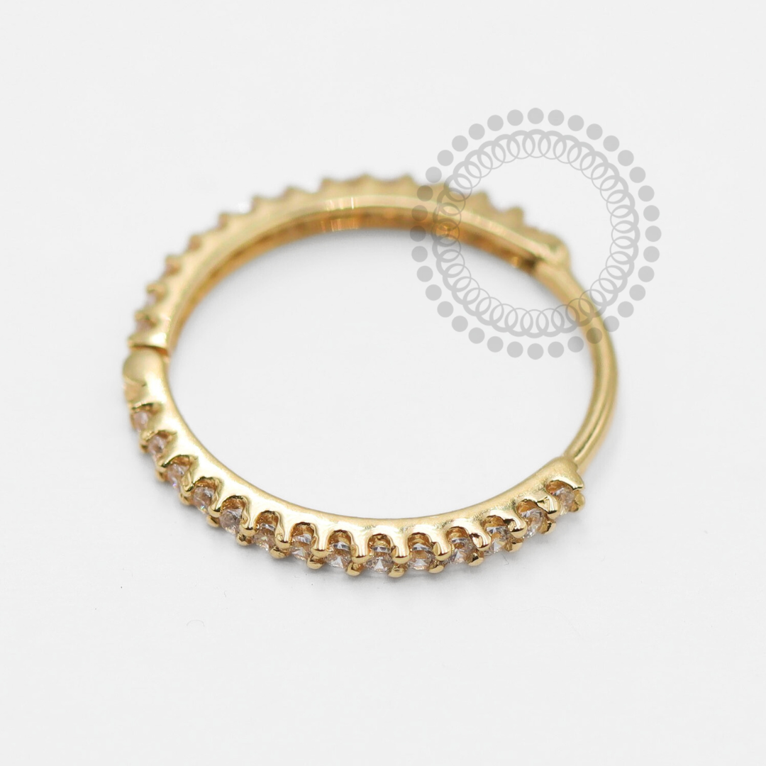 OR15 Argola Clicker Cravejada 8mm CZ Ouro 18k