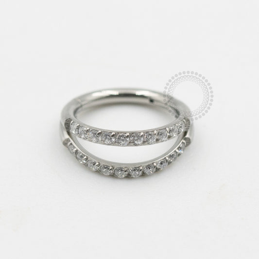 TN636 Segmento Cravejado Linha Dupla Titânio ASTM F-136