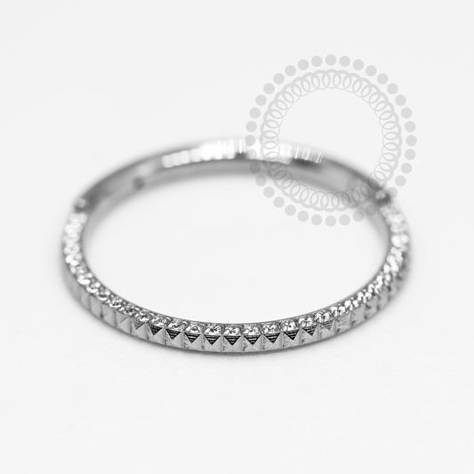 TN1183 Segmento Frontal Cravejado Lateral Inca Titânio ASTM F-136