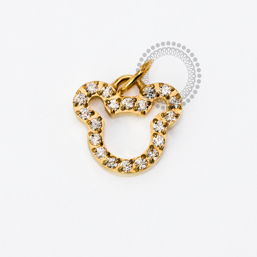 TN1923 Pingente Mickey Mouse Titânio PVD Gold