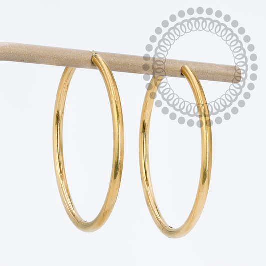 TN2079 Brinco Argola 12mm Esfera Titânio PVD Gold