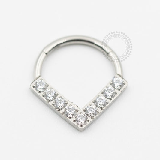 TN618 Segmento Frontal V 9 Pedras Titânio ASTM F136