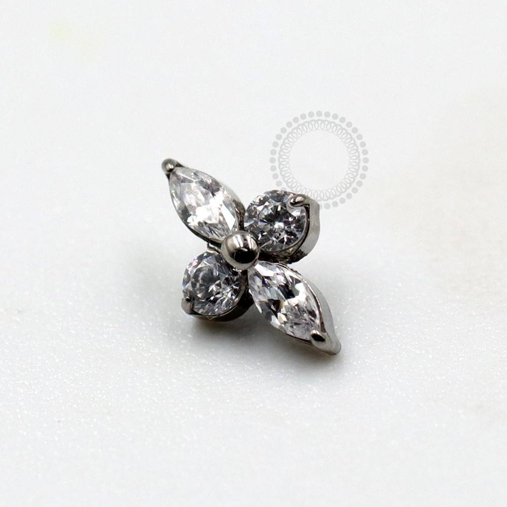 TN811 Topo Flor CZ 2 Pétalas Navete Titânio ASTM F136