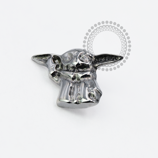 TN1940 Top Baby Yoda Star Wars Titanium ASTM F136 