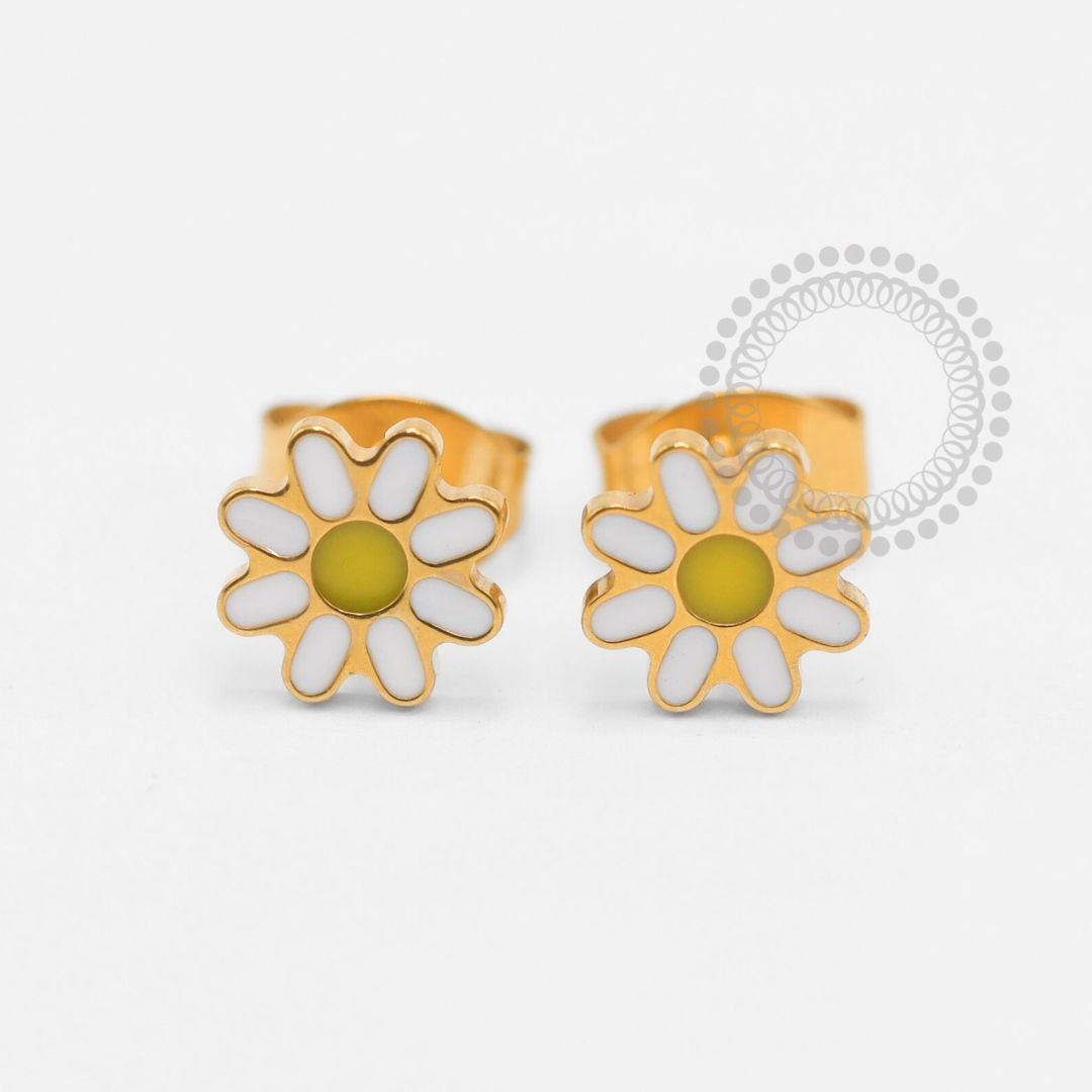 TN1869 Par de Brincos Girassol Resinado Titânio PVD Gold
