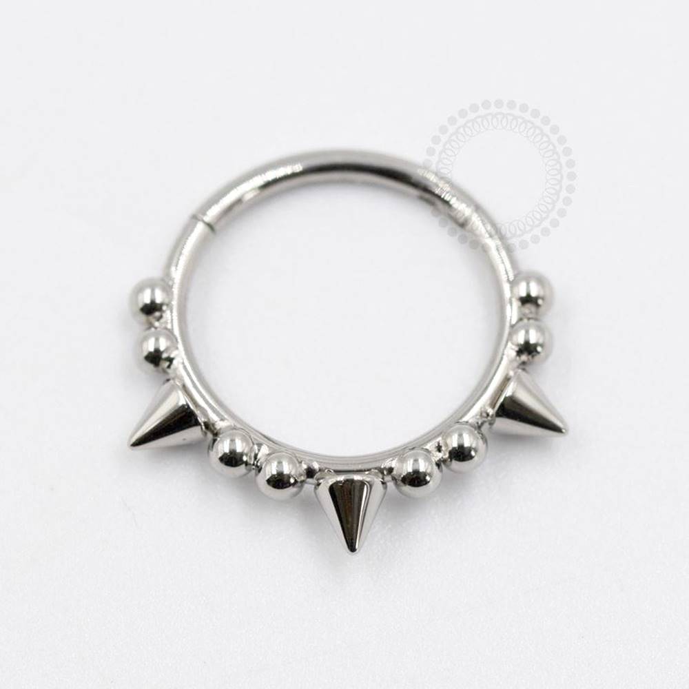 TN776 Segmento Esferas Três Spikes Titânio ASTM F136