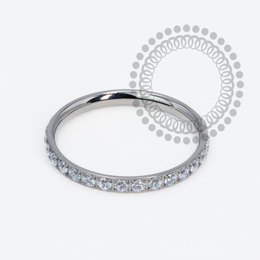 AN0002 Anel Aparador Cravejado 1.5 Titânio G2